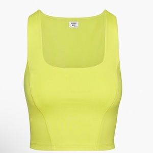 Aritzia Sunday Best Jagger Top Pear Green Size XS